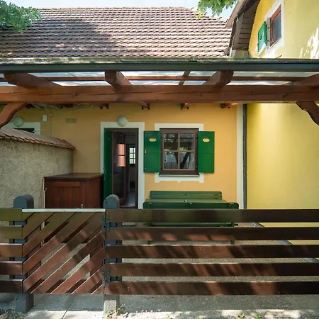 47 Sara, Terme Catez